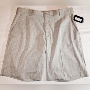 Nike golf shorts Gray Checkered mens size 38 NWT